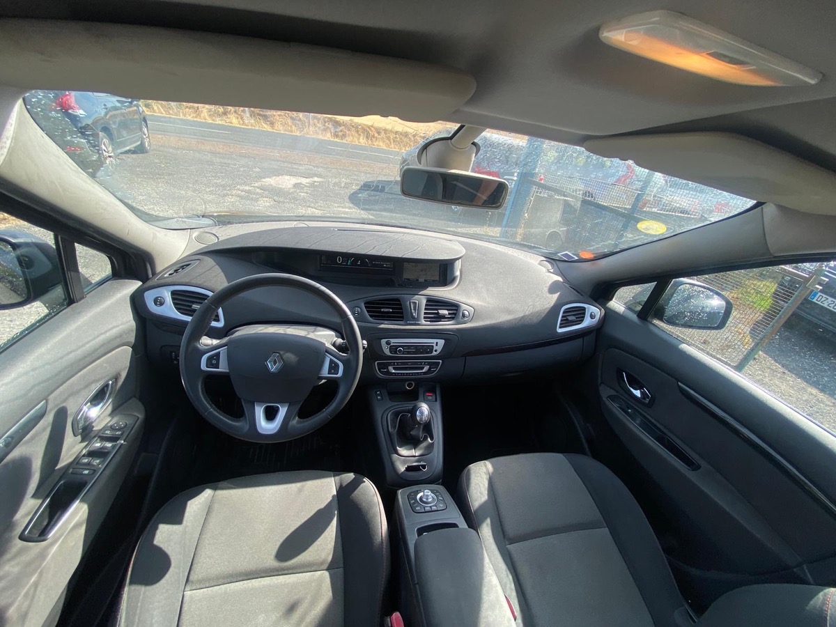 RENAULT Scenic III 1.5 dci 110CV phase 2 270000km