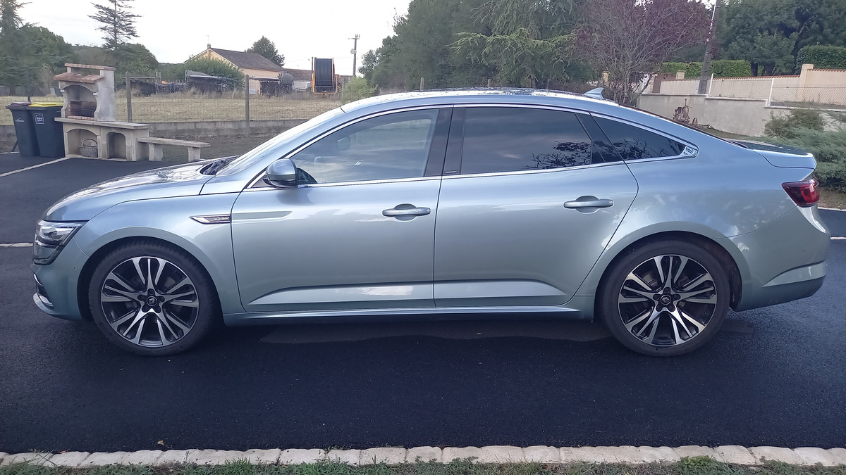 RENAULT Talisman 160 ch | Initial Paris | Boîte Automatique | GPS | Régulateur de vitesse adaptatif