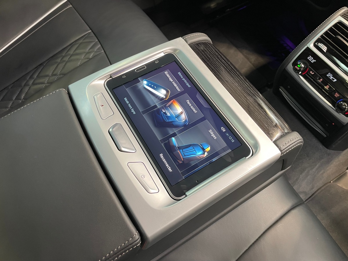 Bmw Série 7 (G11) 740E HYBRID 326CV - MSPORT - EDITION CARBON CORE  - GARANTIE 1 AN