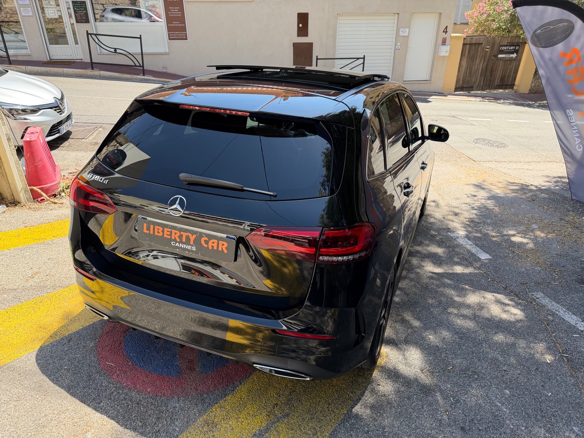 Mercedes Benz CLASSE B 180 D 1.5 116 CV / AMG LINE / Toit Ouvrant / Caméra 360° / Full Options