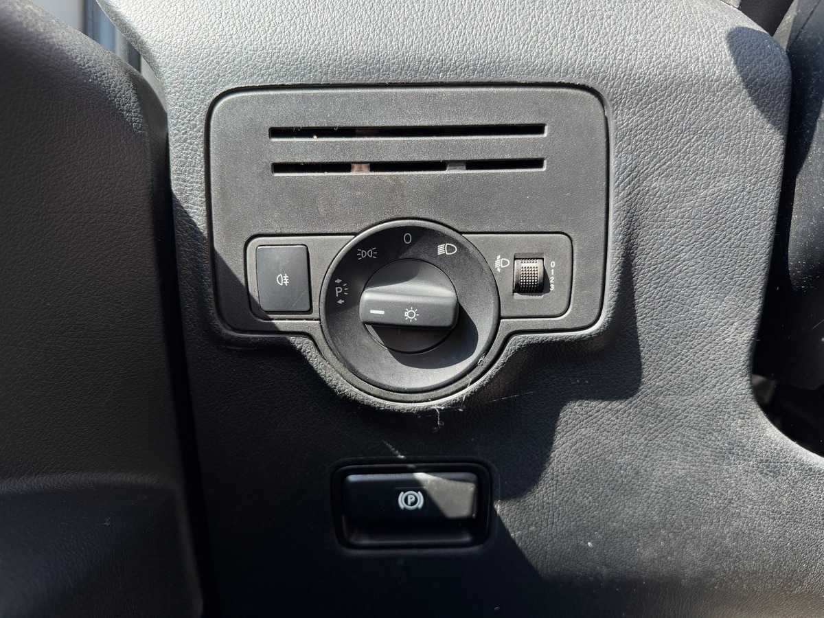 Mercedes-Benz Vito Fourgon 109 1.6 CDI 88 cv