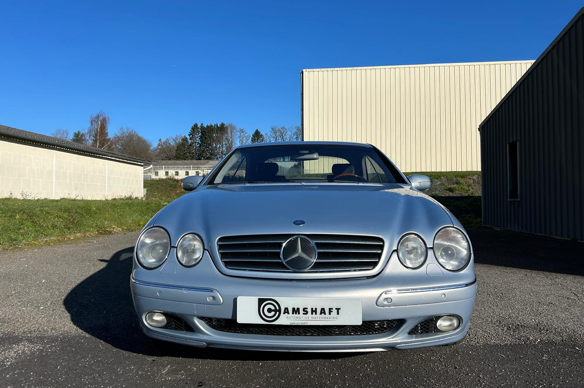 Mercedes-Benz Classe CL 600 V12 (367 ch)