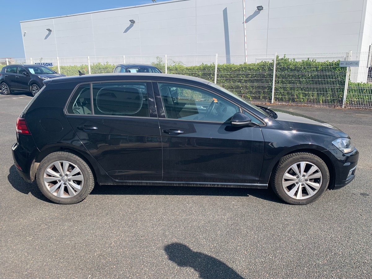Volkswagen GOLF 7 115 ch | Confortline business | Régulateur adaptatif | Apple car play Android auto