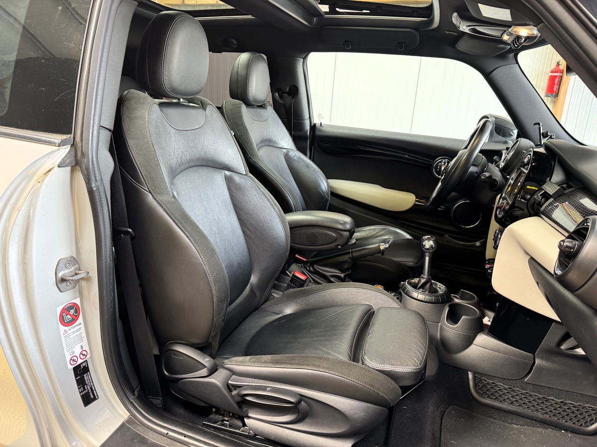 Mini Mini 3p III (F56) 2.0 192 COOPER S PACK RED HOT CHILI