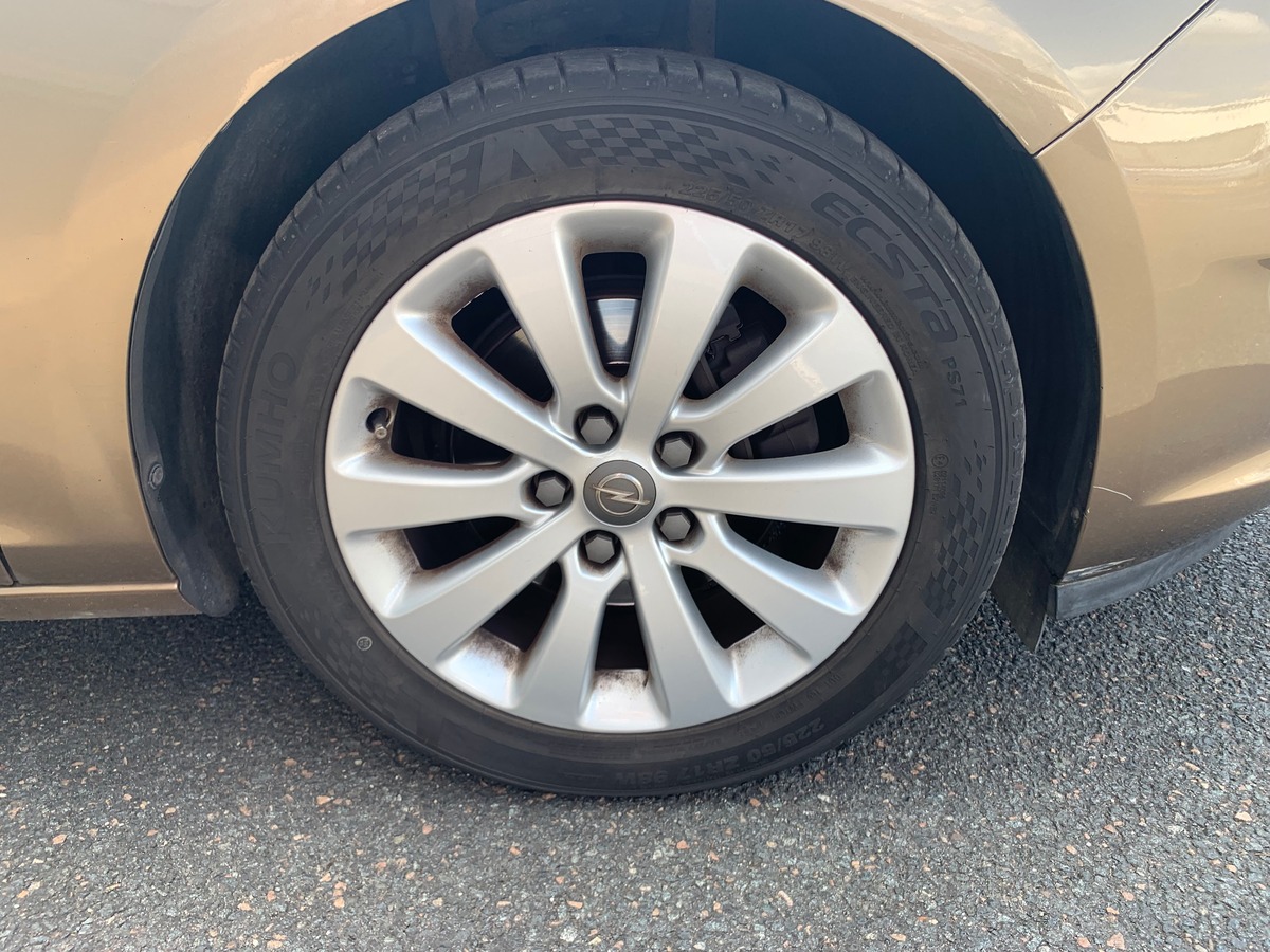 Opel OPEL ASTRA 110 chevaux | Caméra de recul | Régulateur de vitesse | GPS | Climatisation | Barres toit