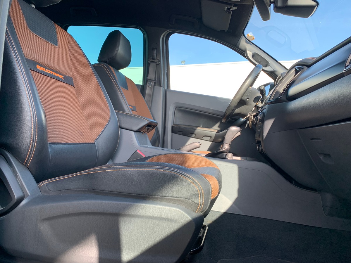 Ford Ranger 200 | 3.2TDCI 4x4 | Wildtrak | 5 Places | Attelage | Caméra recul | GPS | Apple car Play