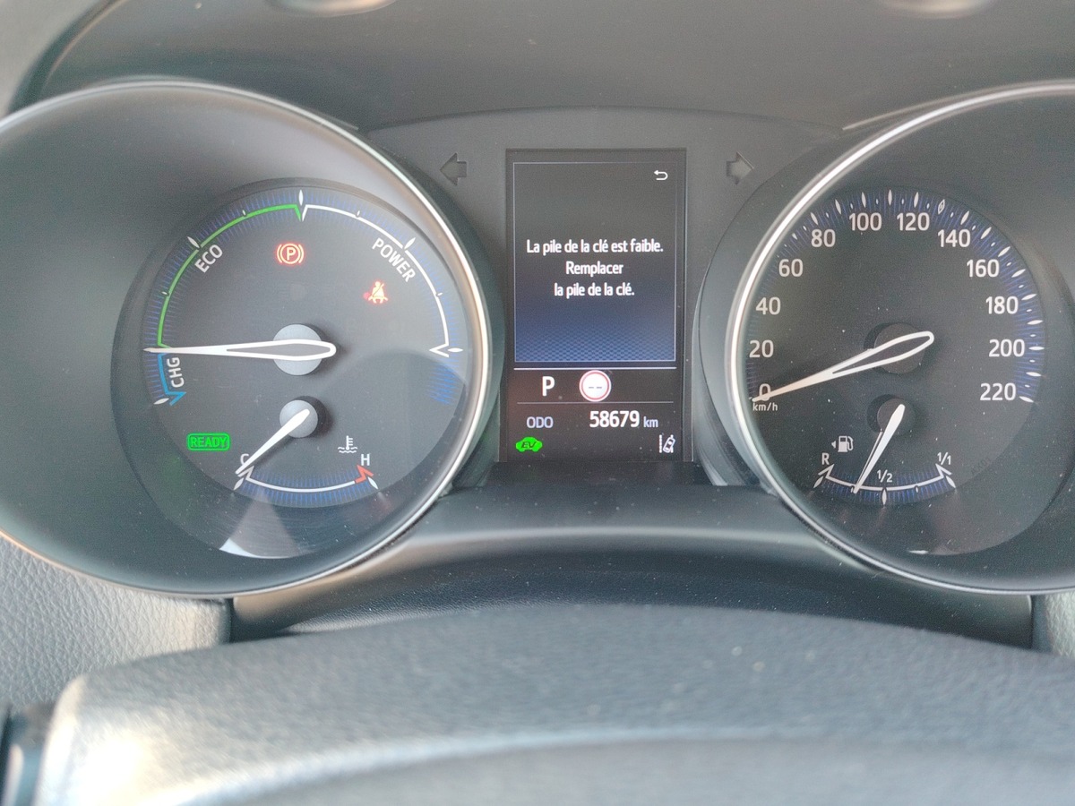 Toyota TOYOTA C HR 1.8 122 h design