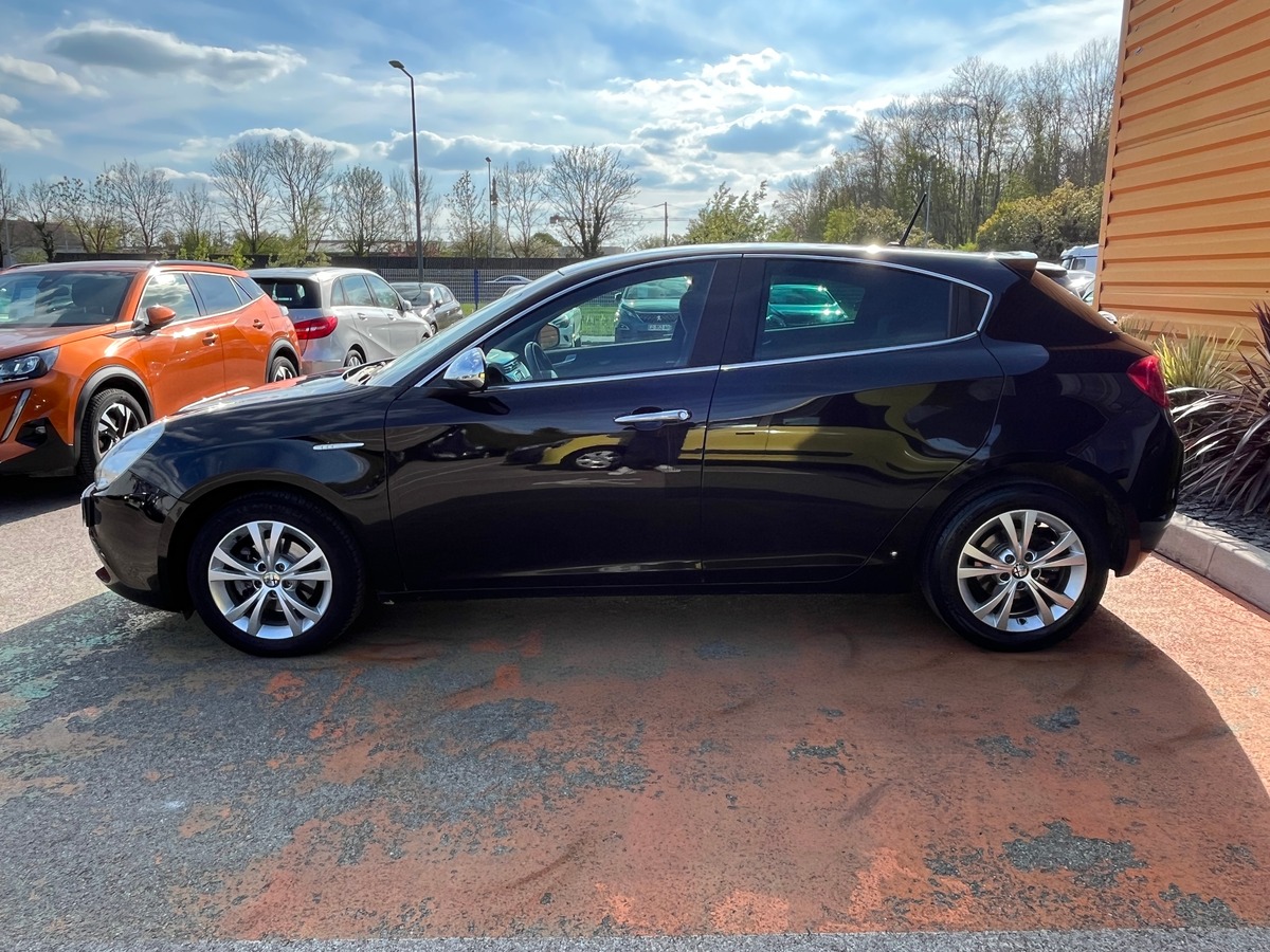 Alfa Romeo Giulietta III Phase 2 1.6 JTDm S&S 105 ch