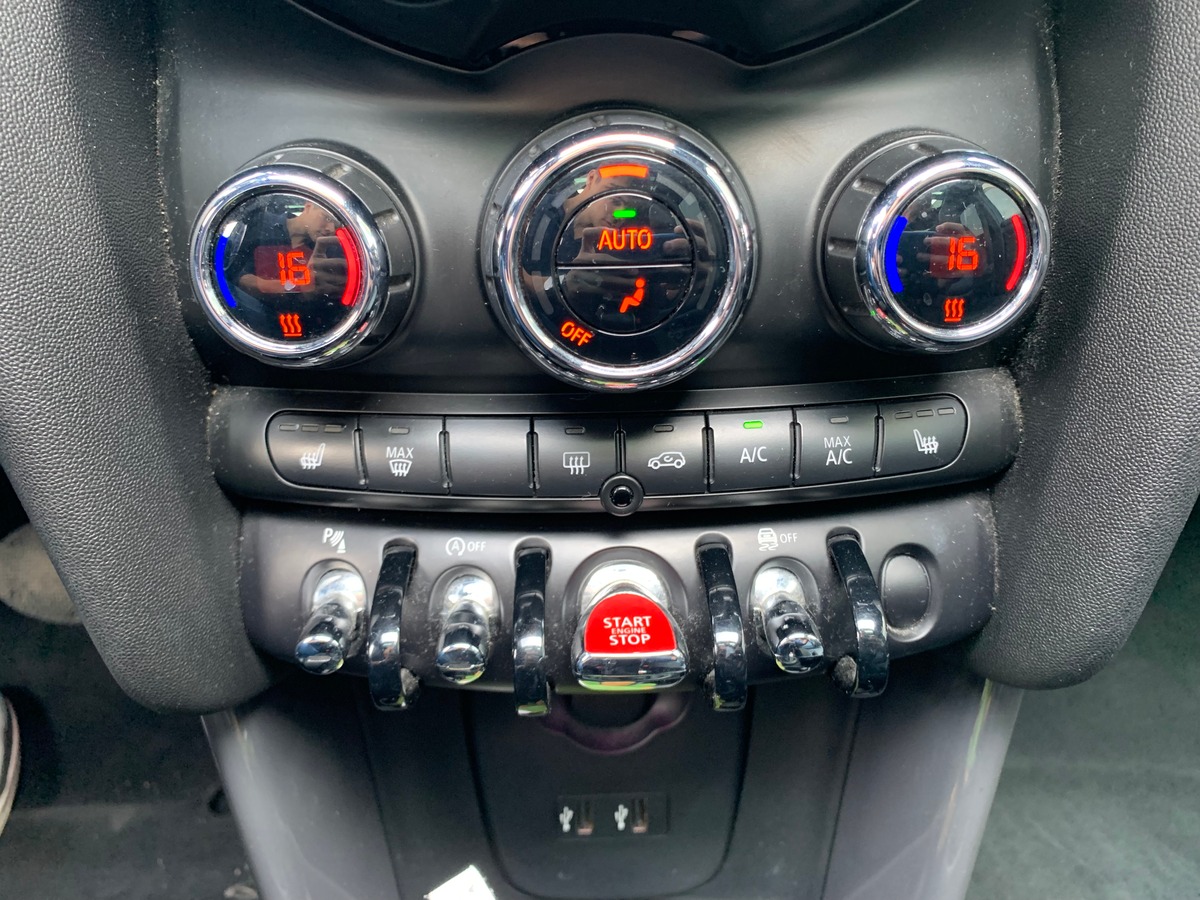 Mini Mini 5 Portes 115 | Heddon street | Toit panoramique ouvrant | Caméra de recul | Apple car play