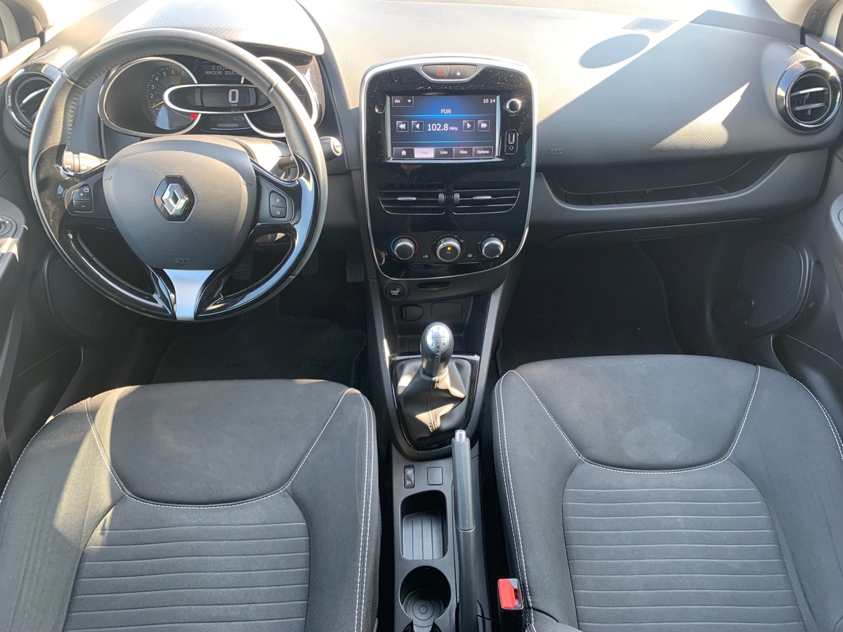 RENAULT Clio IV 75 chevaux | Limited | Caméra de recul | GPS | Bluetooth | Régulateur de vitesse
