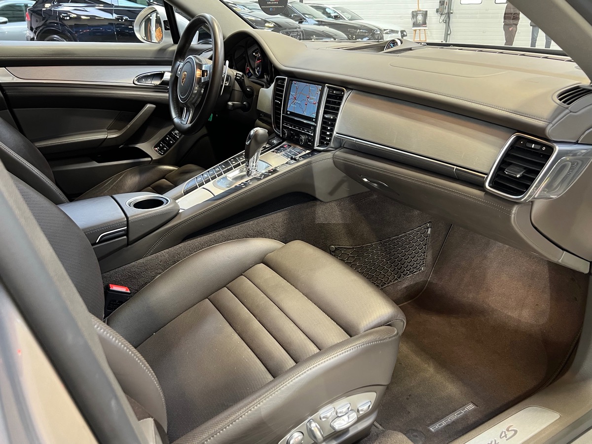 Porsche Panamera 3.0 V6 TURBO 420ch TO/ PDLS+ /CAMERA/ APPROVED r