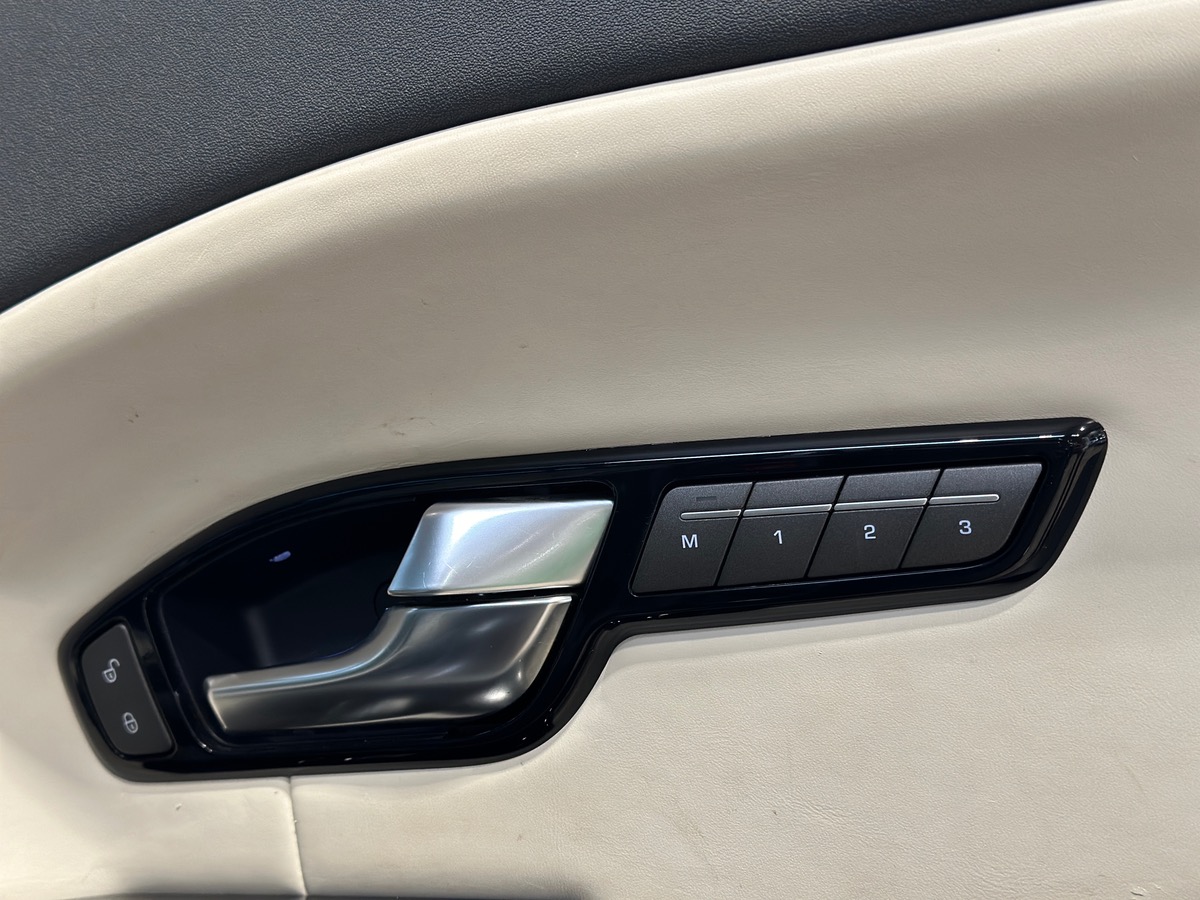 Land-Rover Range Rover Evoque MARK III Si4 240 cv HSE 4WD l