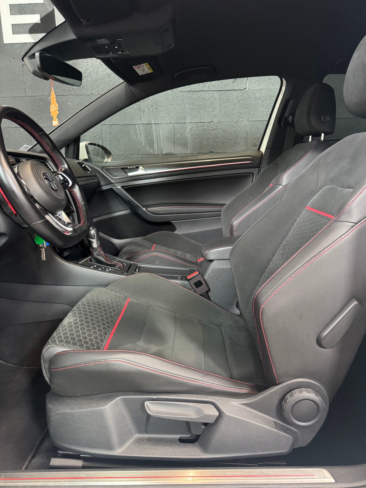 Volkswagen Golf 7 GTI PERFORMANCE 2.0 245 DSG7