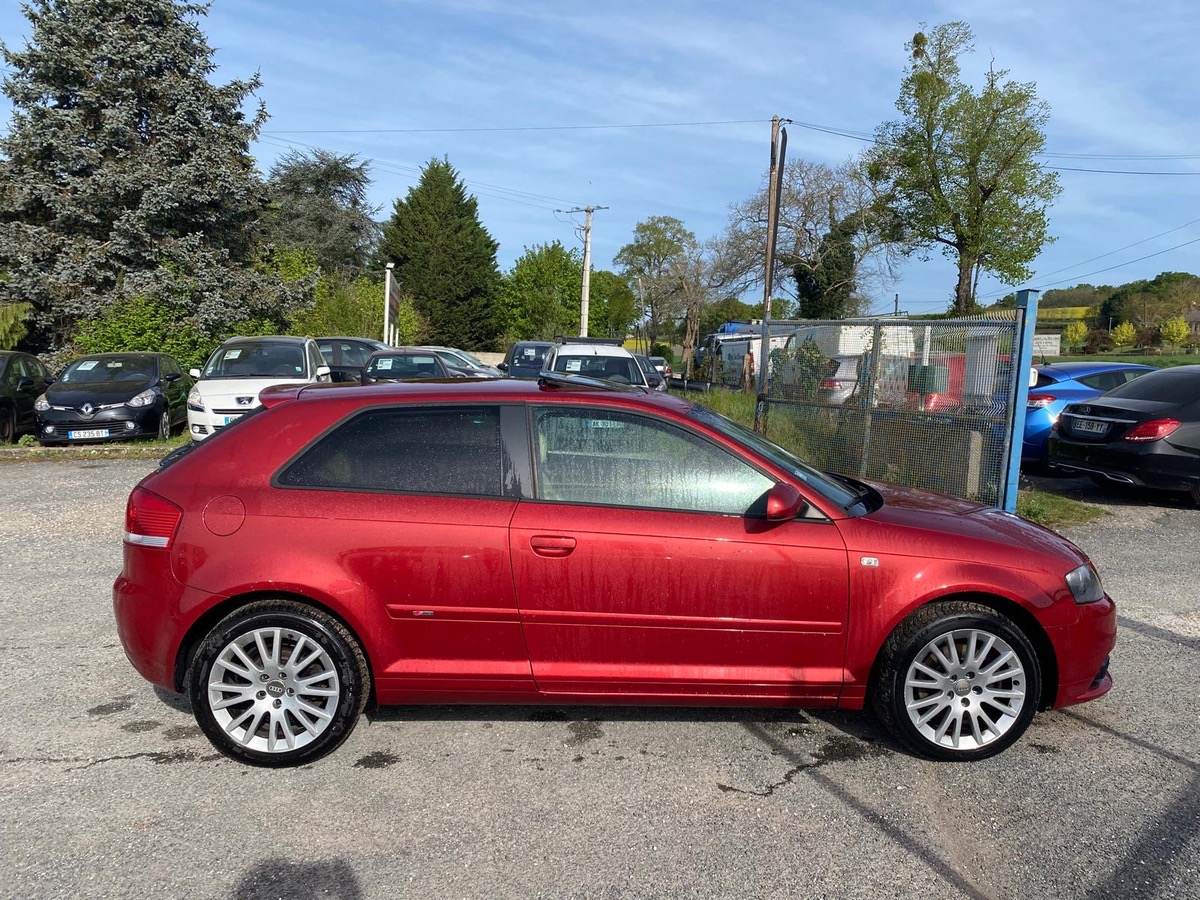 Audi A3 2.0 tdi 170cv SLINE état irréprochable très très propre 