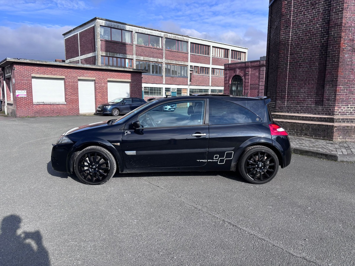 RENAULT Megane II RS 2.0 Turbo DEUXIEME MAIN FRANCAISE - Révisée - Garantie