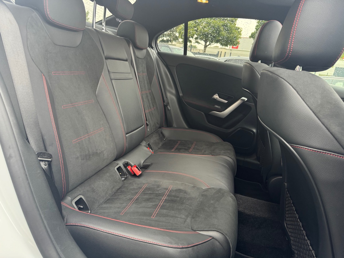 Mercedes-Benz Classe A Berline 200 AMG LINE 7G-DCT + TOIT OUVRANT