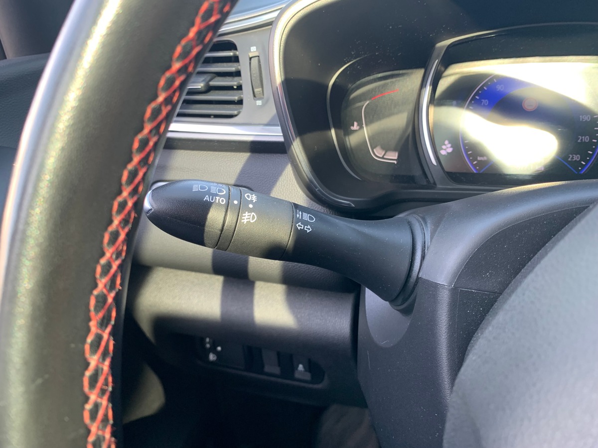 RENAULT Kadjar 150 ch | Black Edition SL | 4WD | Toit Panoramique | Caméra recul | Attelage | BOSE