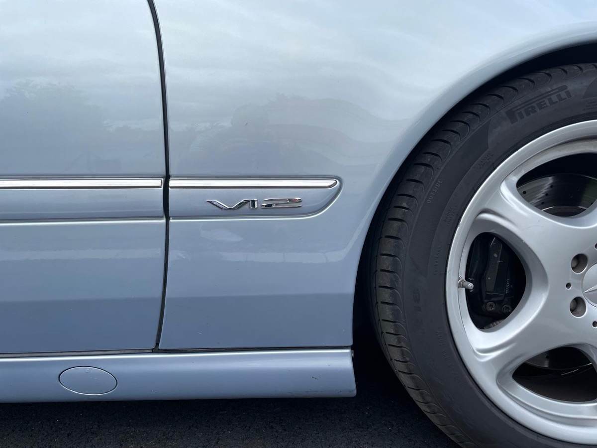 Mercedes-Benz Classe CL 600 V12 (367 ch)