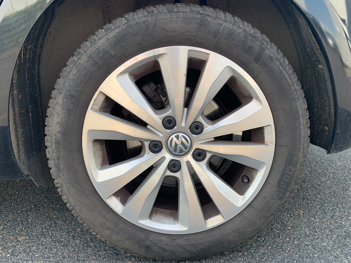 Volkswagen GOLF 7 115 ch | Confortline business | Régulateur adaptatif | Apple car play Android auto