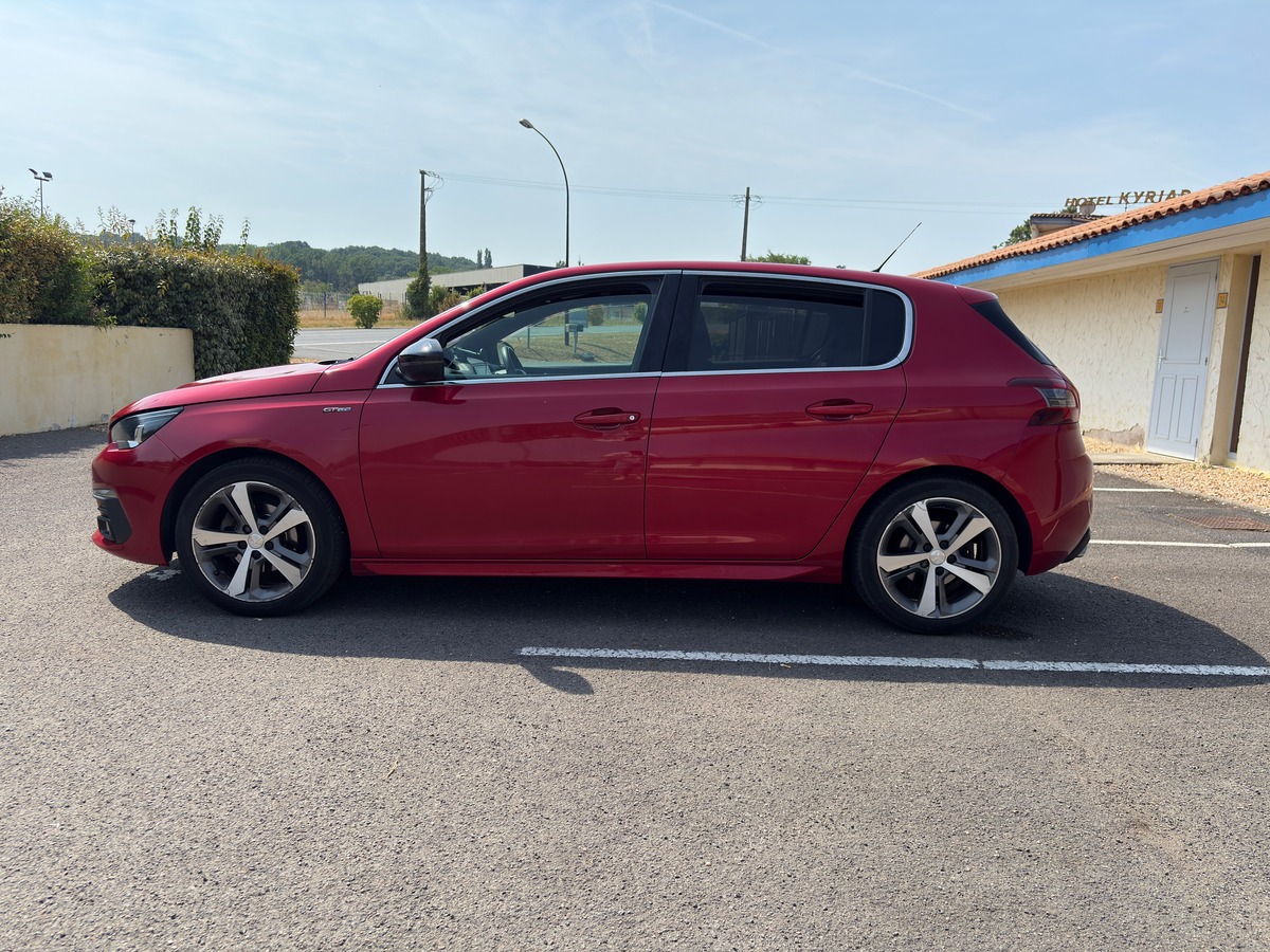 Peugeot 308 Peugeot 308 phase II - GT Line - 130ch - EAT 8