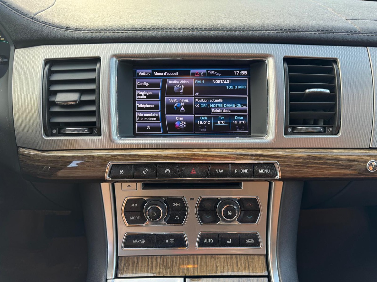 Jaguar XF 2.2D 200CV SPORTBRAKE LUXE - Garantie