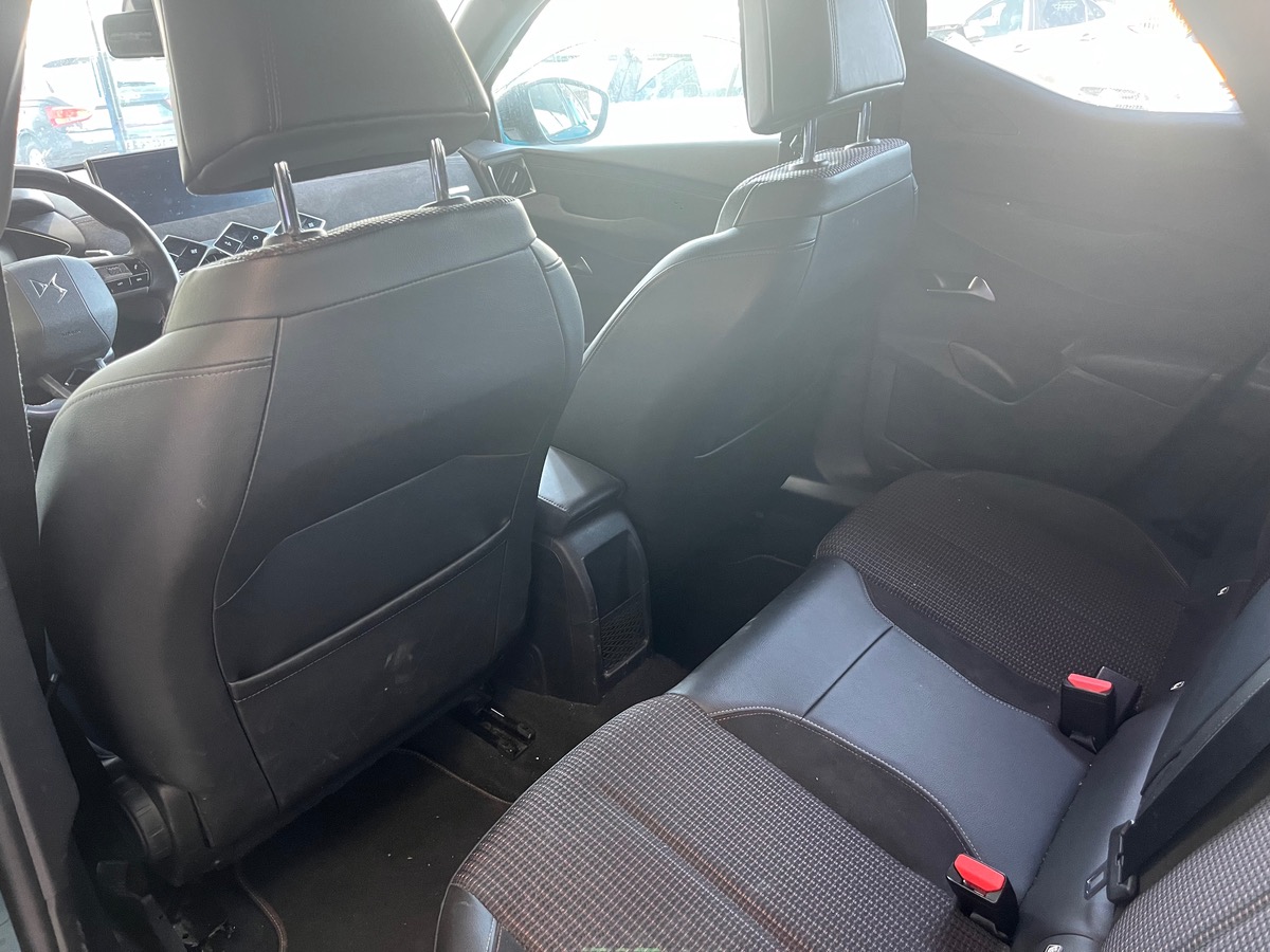 DS DS 3 CROSSBACK PERFORMANCE LINE | Dernier entretien à 73983 kilométres en 12/2024