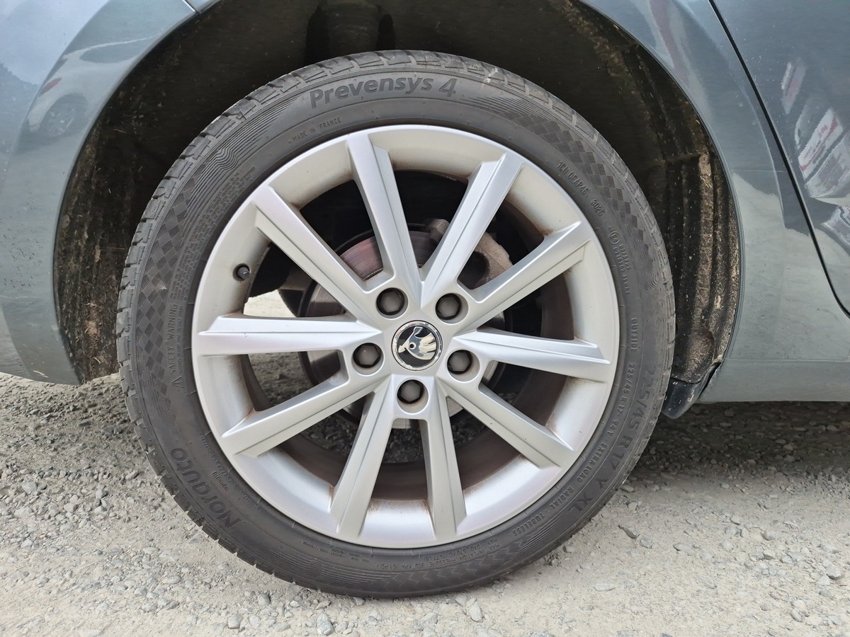 Skoda Octavia Combi 2.0 tdi 150 ch Business Plus DSG