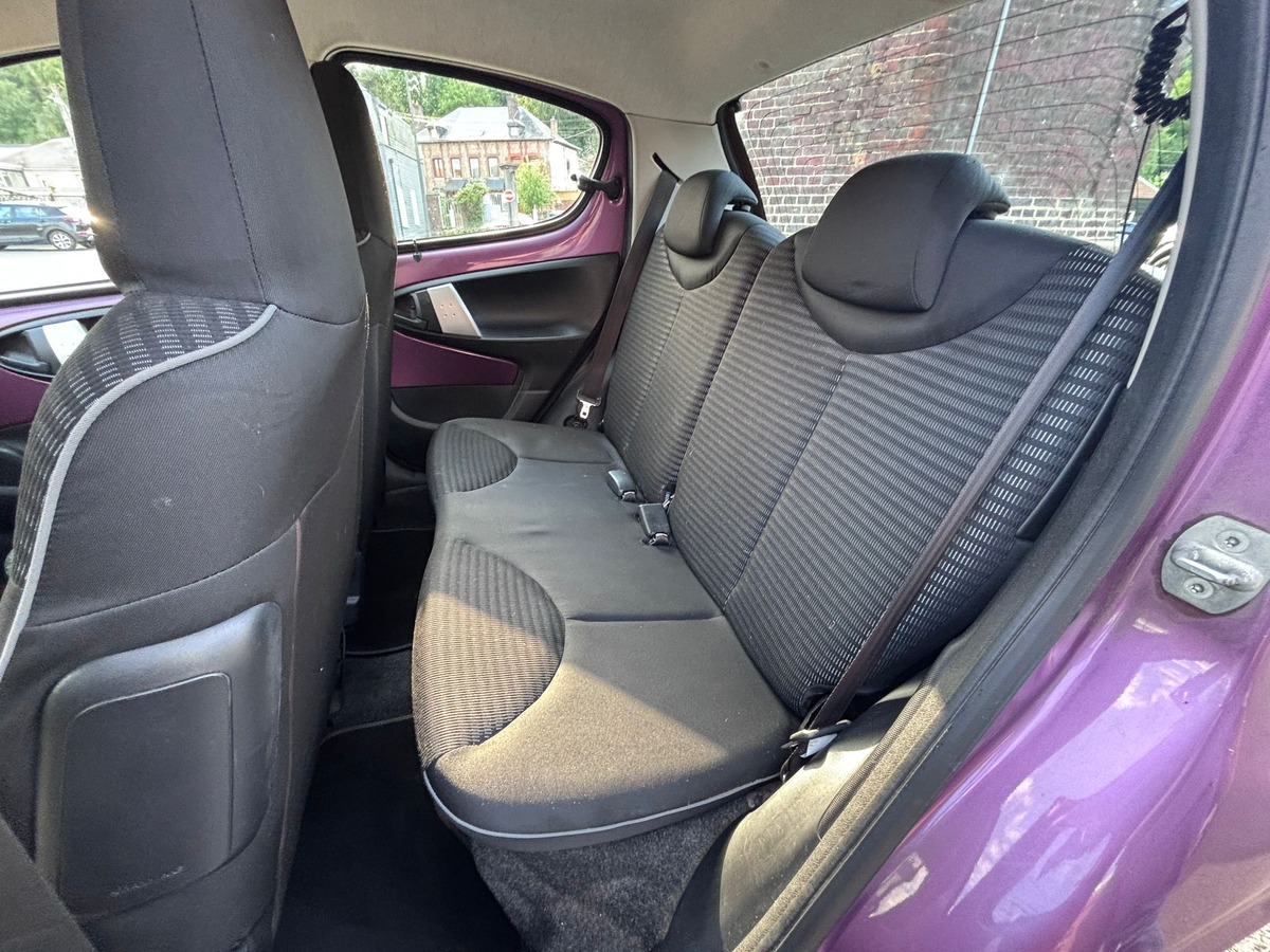 Peugeot 107 1.0 68 Envy 5 portes