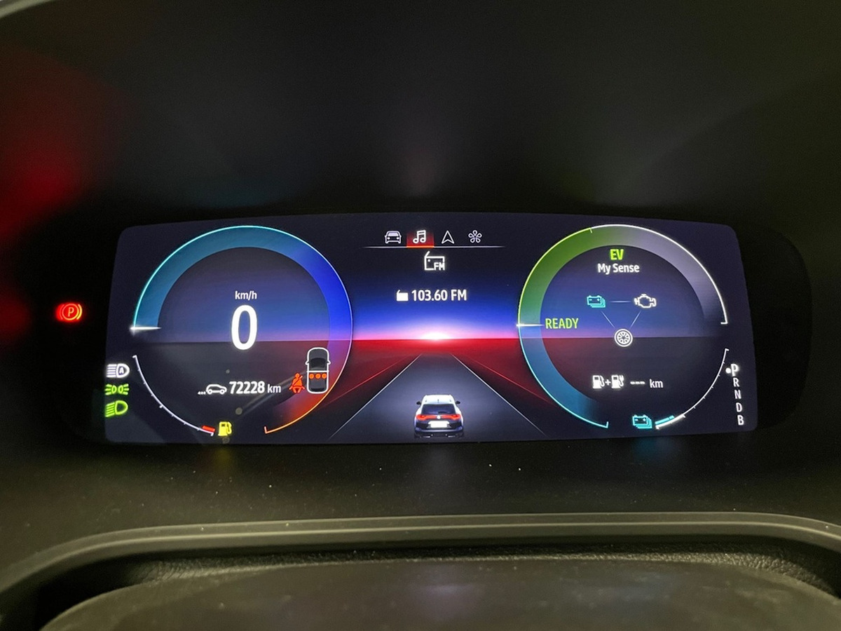RENAULT Megane Estate E-TECH PLUG-IN HYBRIDE 160 - 21N BUSINESS | EASYLINK 7'' avec Navigation