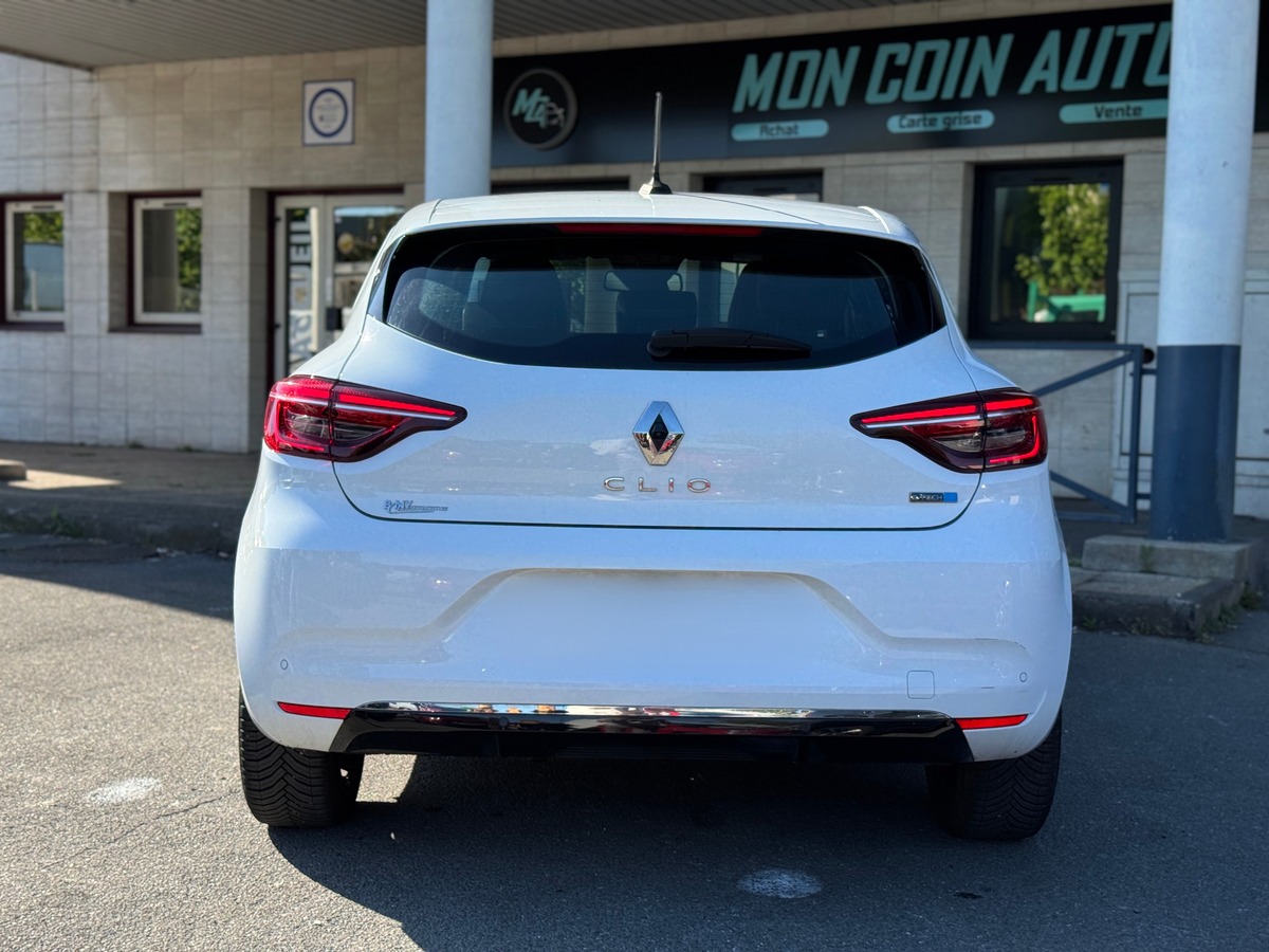 RENAULT Clio V 5 Intens E-TECH 1.6 i 140 Hybrid - Grand écran