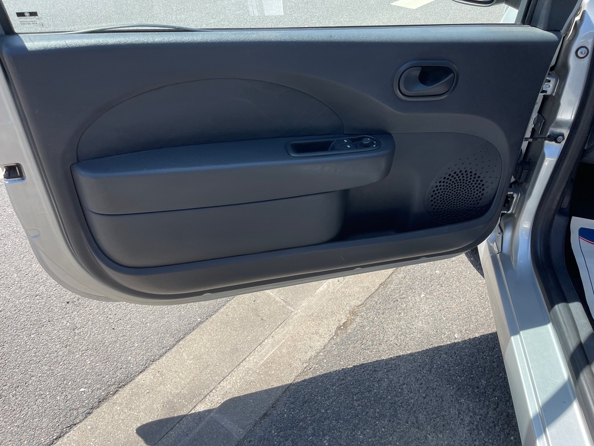 RENAULT Twingo 1.5 dci 75ch