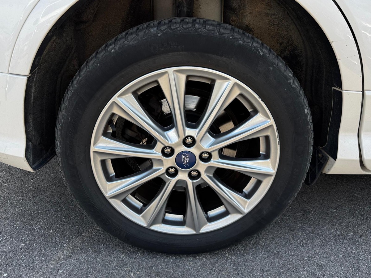 Ford Kuga 2.0 TDCI 150 VIGNALE BVM