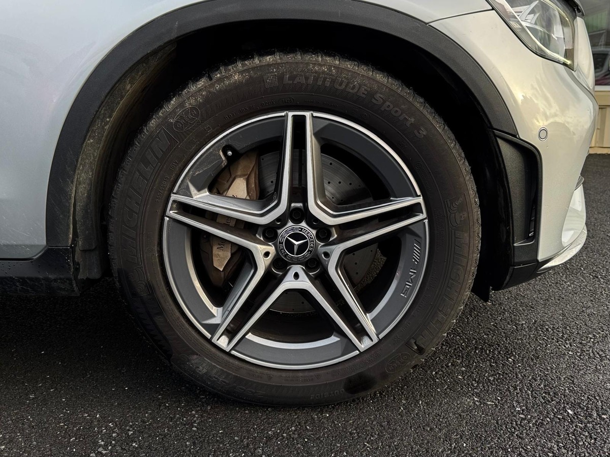 Mercedes-Benz GLC Coupé 300d 245 AMG Line