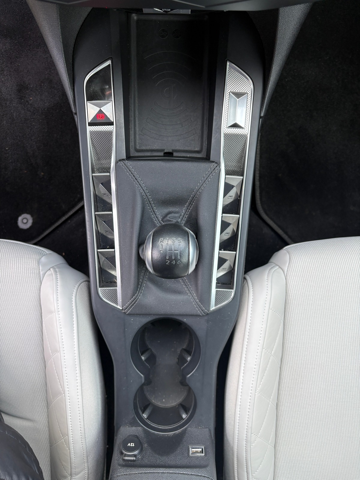 DS DS3 CBACK 100 CH - SO CHIC - Garantie 12 mois