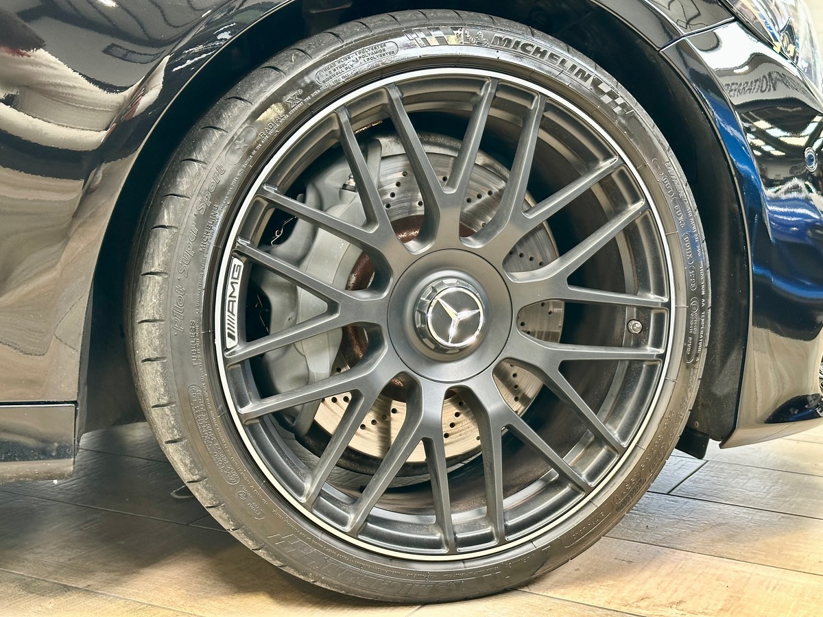 Mercedes Benz Classe C IV 63 AMG 4.0 476 BVA7 Options+++ d