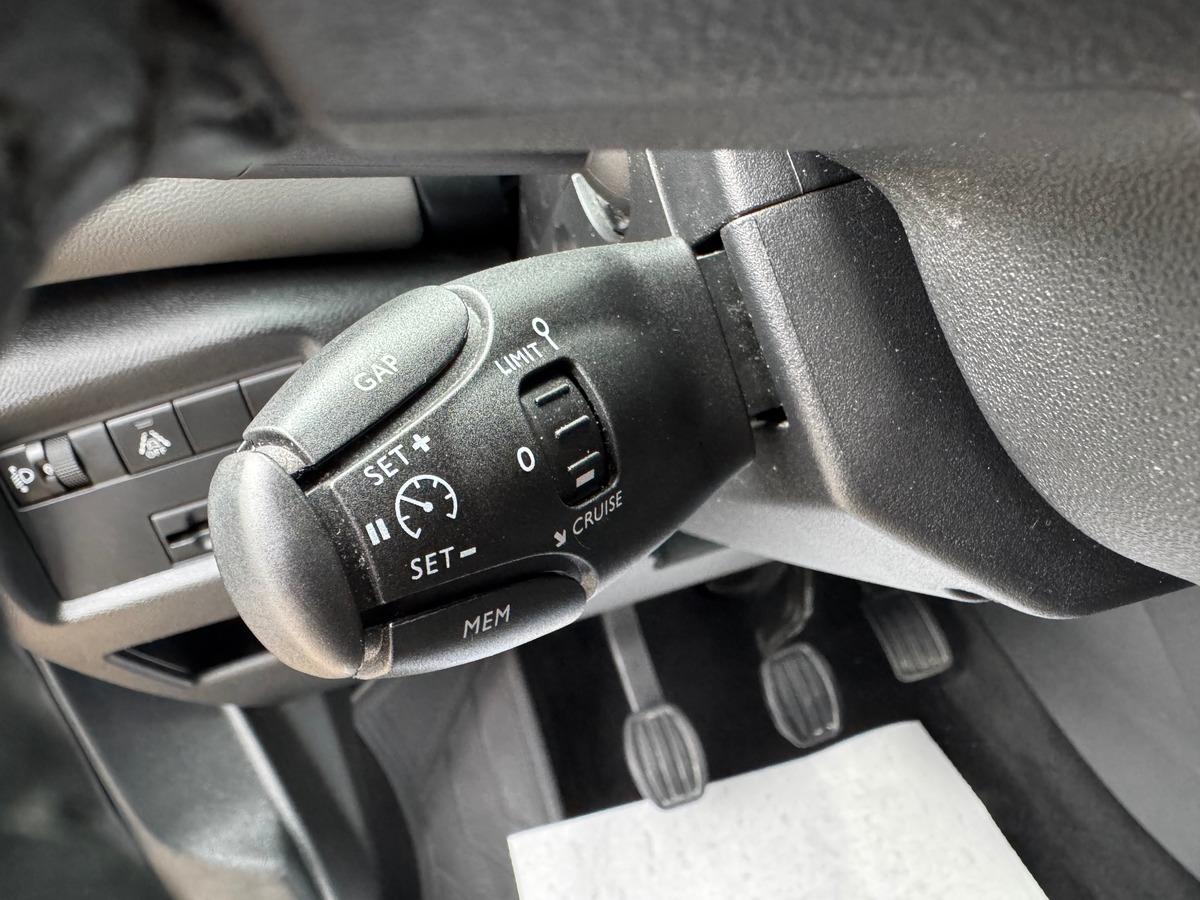 Citroën C5 Aircross 1.2 TURBO 131 CV FEEL EDITION / PREMIERE MAIN