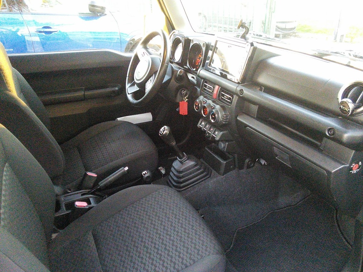 Suzuki Jimny 2 AllGrip 1.5 VVT 102 16V 4WD PACK 4 PLACES