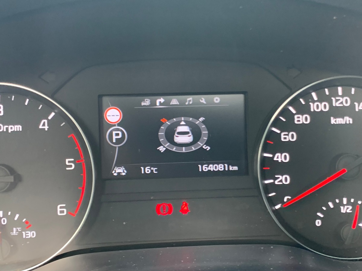 Kia Sportage 141 | GT LINE | Toit ouvrant panoramique | Caméra de recul | GPS | Régulateur vitesse
