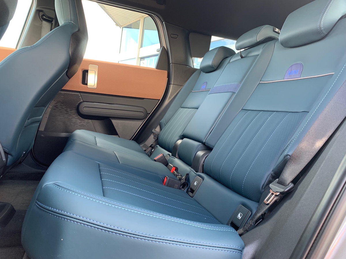 Mini Countryman 204 ch | E | Favoured | Pack S | Projecteurs Full led | Affichage tête haute