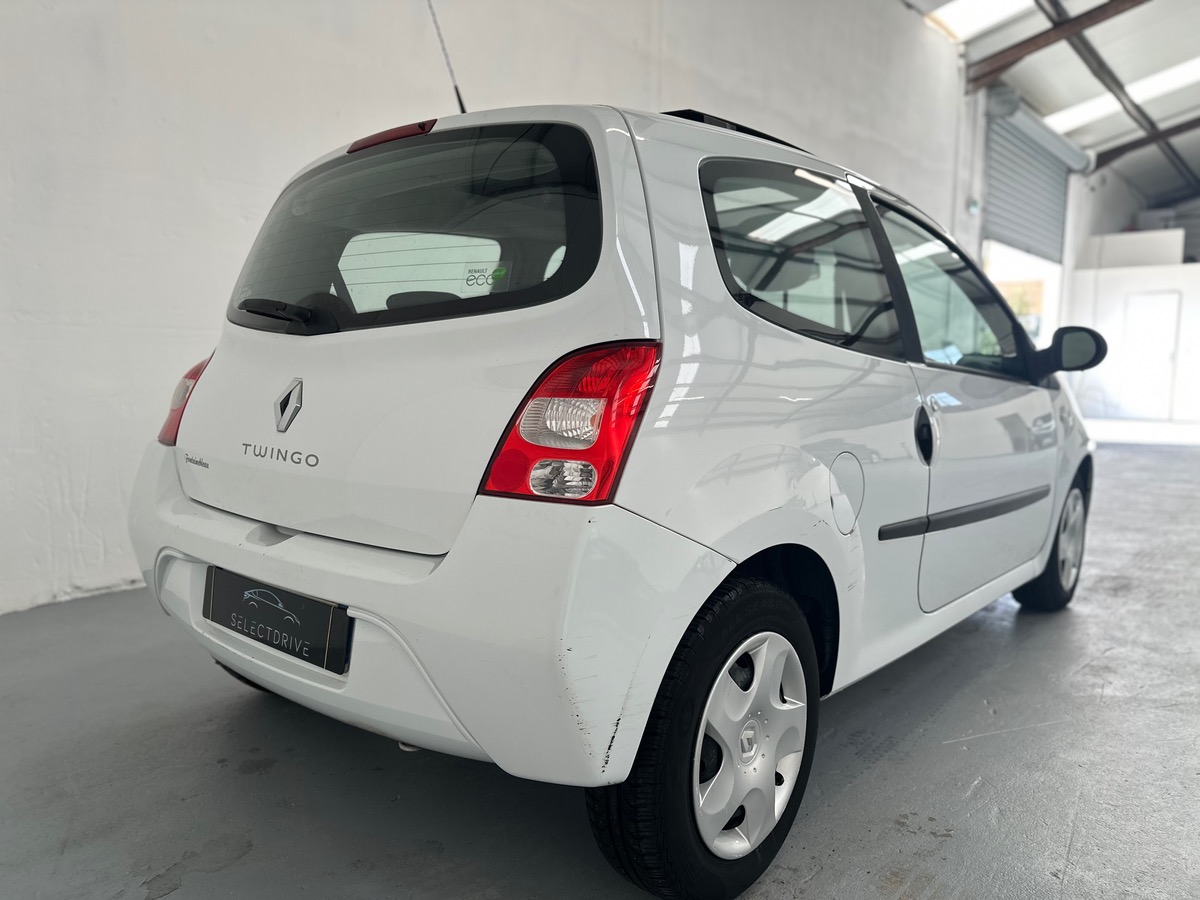 RENAULT Twingo II 1.2 16V 75 DYNAMIQUE / Toit ouvrant / garantie 12 mois