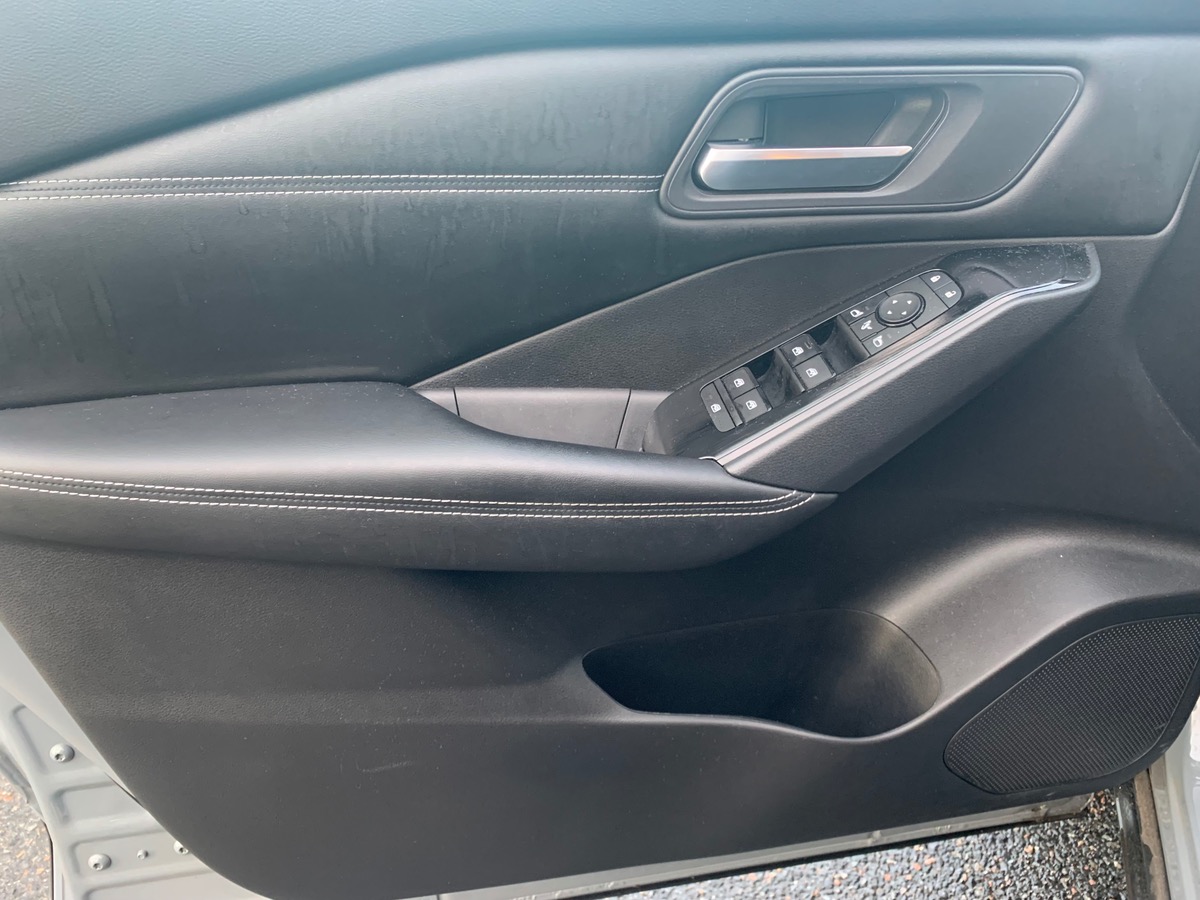 Nissan Qashqai 140 | BUSINESS EDITION | Caméra Recul | Entretien constructeur | Démarrage sans clé