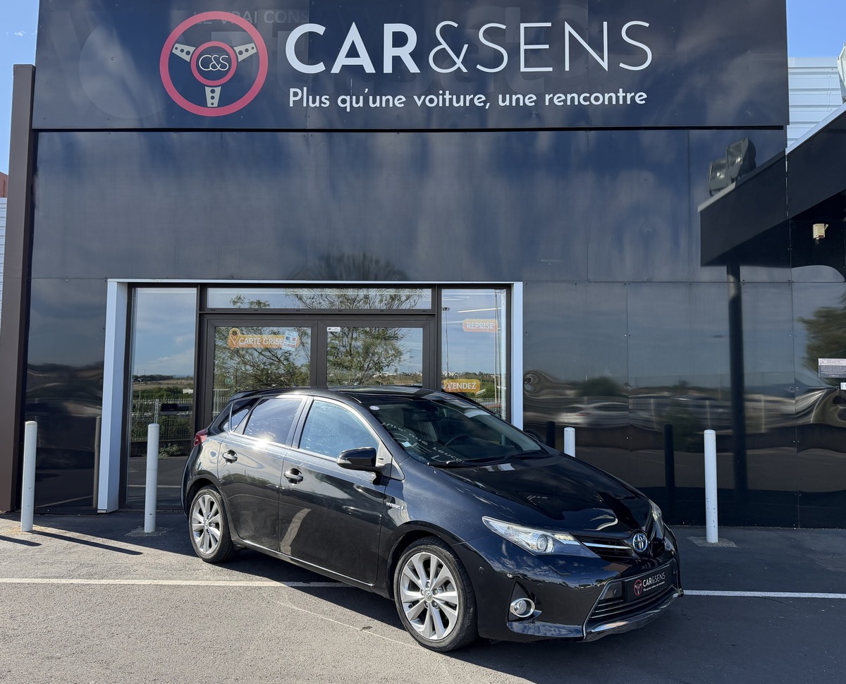 Toyota Auris II HYBRIDE 136H STYLE - 1ére main / Entretien 100% Toyota / Toit Panoramique