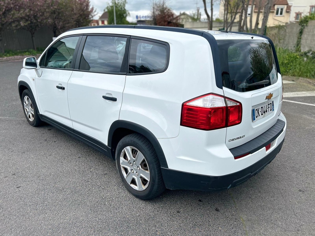 Chevrolet Orlando 1.8 16 V 140 CH 7 place en 4XCBLeu