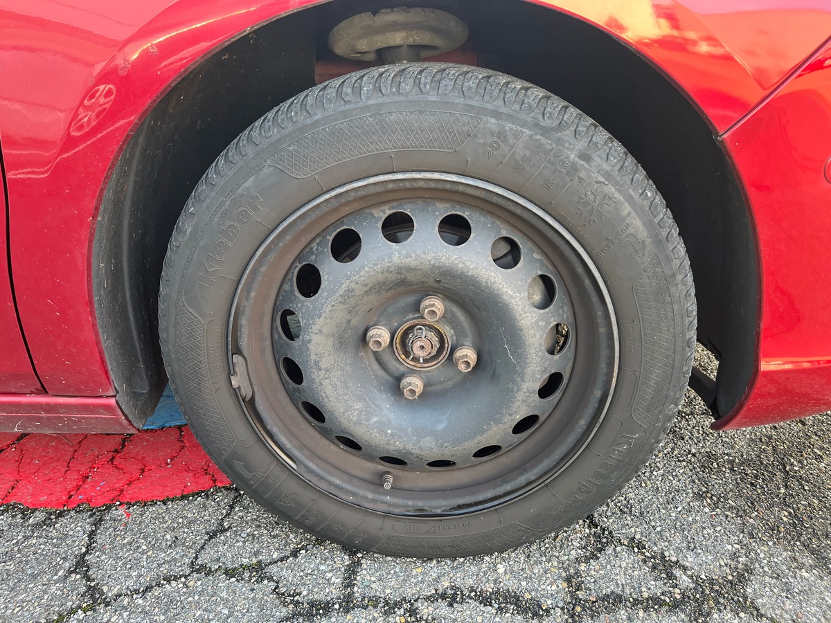 Citroën C4 1,6 120ch MILLENIUM, SUIVI COMPLET, RADAR AVANT/ARRIERE, GPS, CARPLAY, REGULATEUR