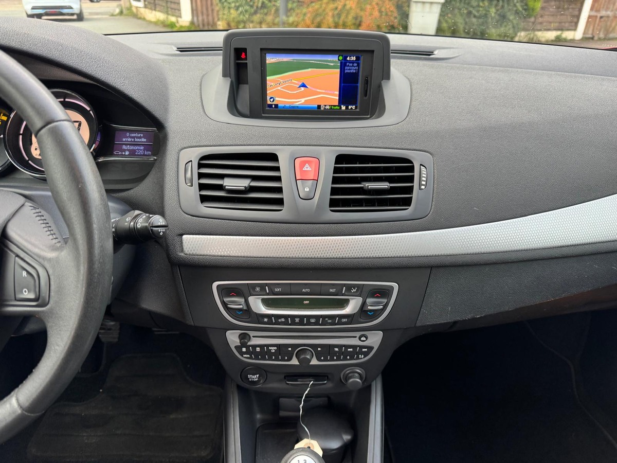 RENAULT Megane 1.5 DCI 110cv Dynamique - Garantie - première main