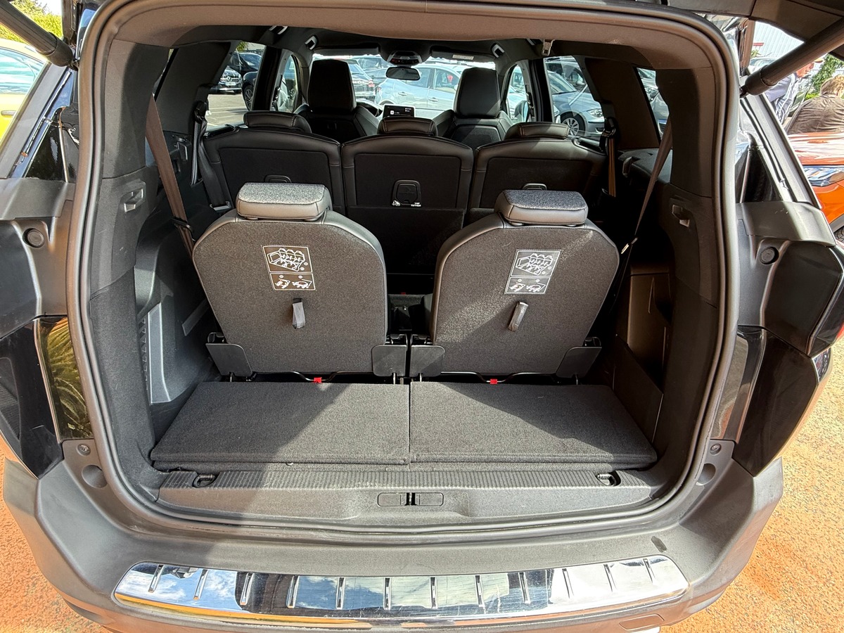Peugeot 5008 II 1.5 BlueHDi EAT8 S&S 130 GT LINE 7 PLACES