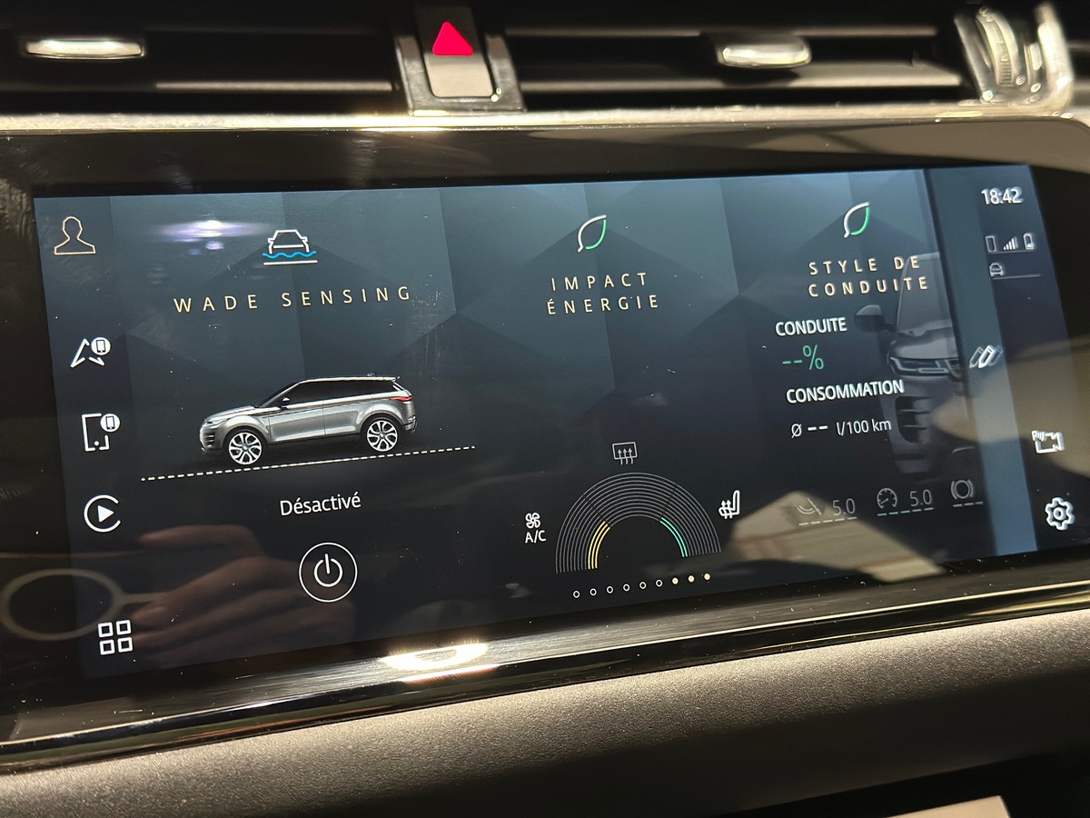 Land-Rover Range Rover Evoque Mark II P300e AWD R-Dynamic BVA8 309 ch