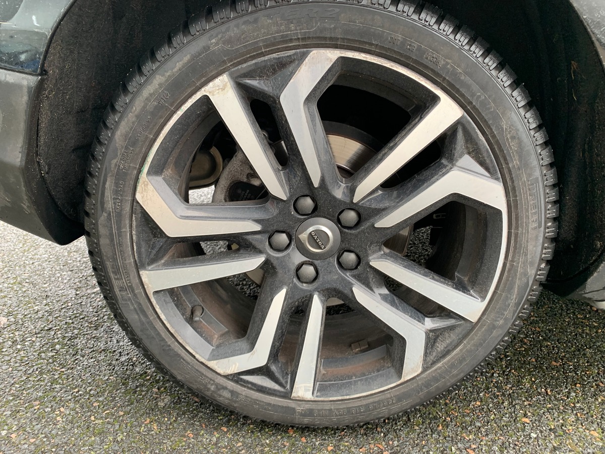 Volvo V40 Cross Country 150 ch | Toit panoramique | Cuir | GPS | Régulateur de vitesse