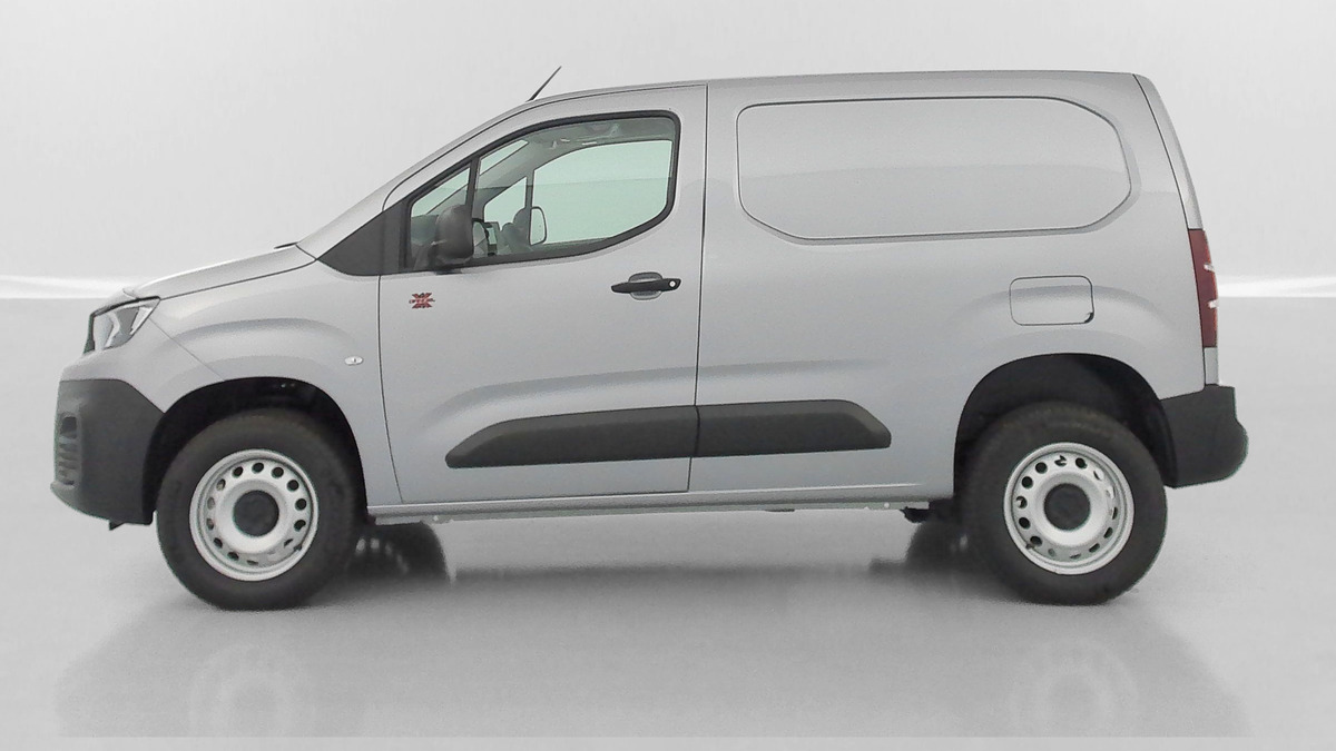 Peugeot Partner M 650 1.5 BlueHDi 130 ch 4WD by DANGEL | 26600 euros hors taxes | Radar arrière