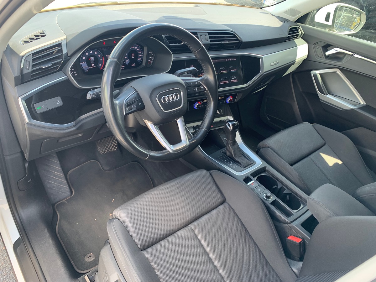 Audi Q3 Sportback 150 | Premiére MAIN | Design | Apple car play | Attelage amovible | Entretien AUDI
